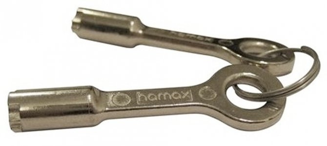 Náhradní klíče k sedačce Hamax 2 ks